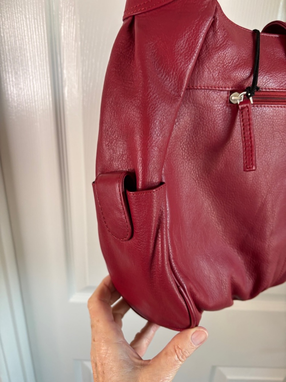 Red Leather Shoulder Bag - Picture 7 of 15